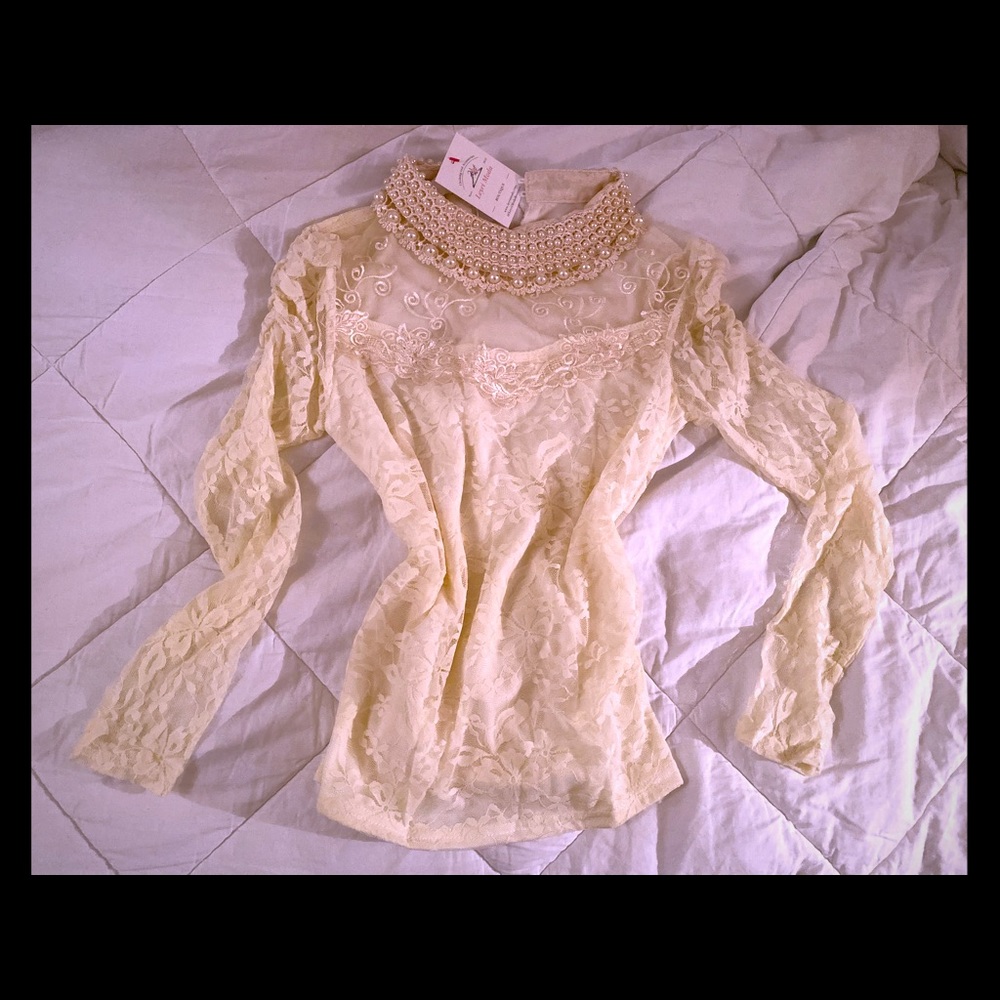 Pearl detail lace top